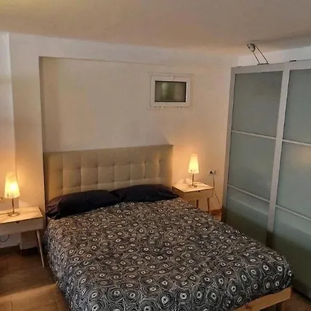 Apartamento En La Roca -